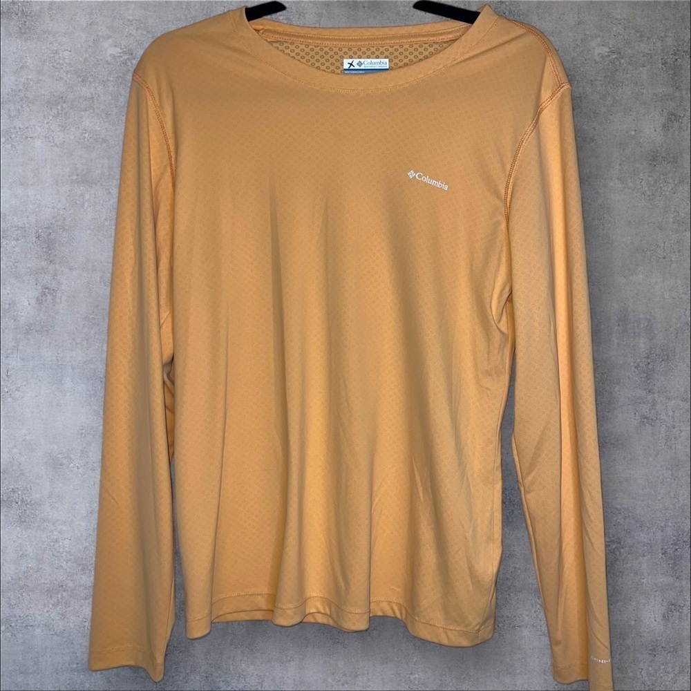 Columbia‎ peach Long Sleeve Tee